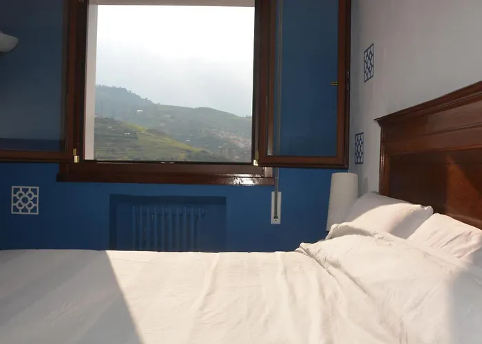 Superviews: Private With Bath, Parking & Netflix Homestay