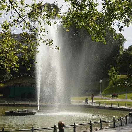 Superviews Y Parking Vigilado En Independiente, Bano Privado, En Particular, Francais&english Δωμάτια σε οικογενειακή κατοικία *